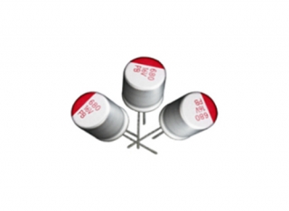 What are the characteristics of solid capacitors?